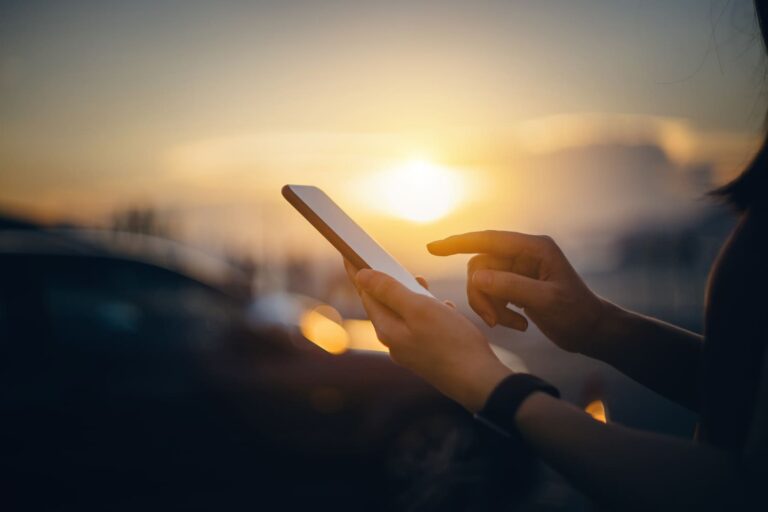 React Native, Flutter, Ionic, .NET MAUI: Which Mobile Development Framework to Choose?