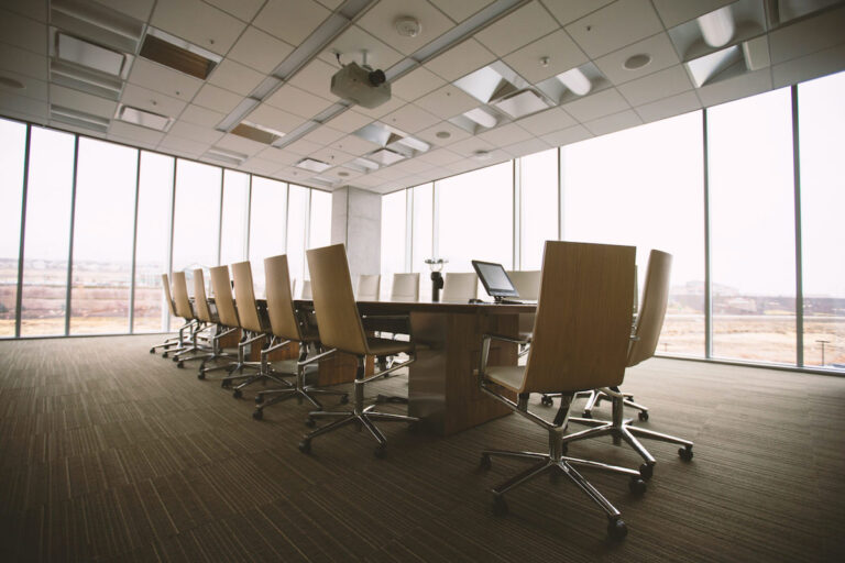 Chief Digital Officer : Rôle, responsabilités, compétences et quand recruter ce profil