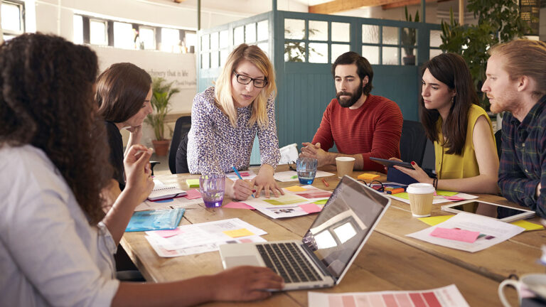 Cross-Functional Teams in Product Development: Definition, Principles, and Examples